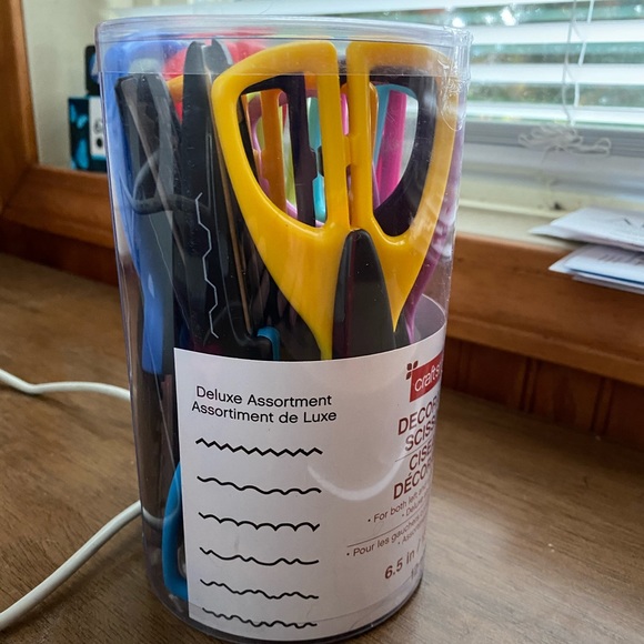 Decorative scissors! - Picture 2 of 3